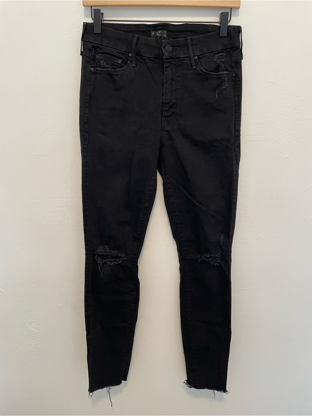MOTHER Black Distressed Skinny Jeans Women’s Size 27